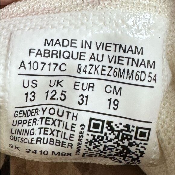 Converse Chuck Taylor All-Star CTAS Embroidered Hi-top Valentines Shoes Sneakers - Picture 12 of 14